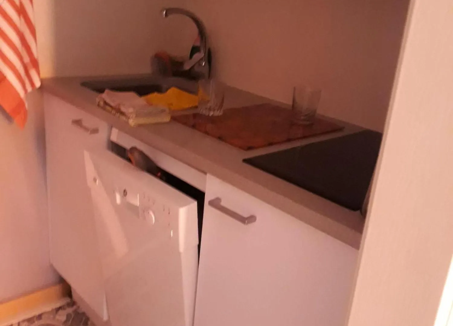Apartment Ferienwohnung Fuer 3 Personen 1 Kind Ca, 40 M Sup2 In Empuriabrava, Katalonien Costa Brava